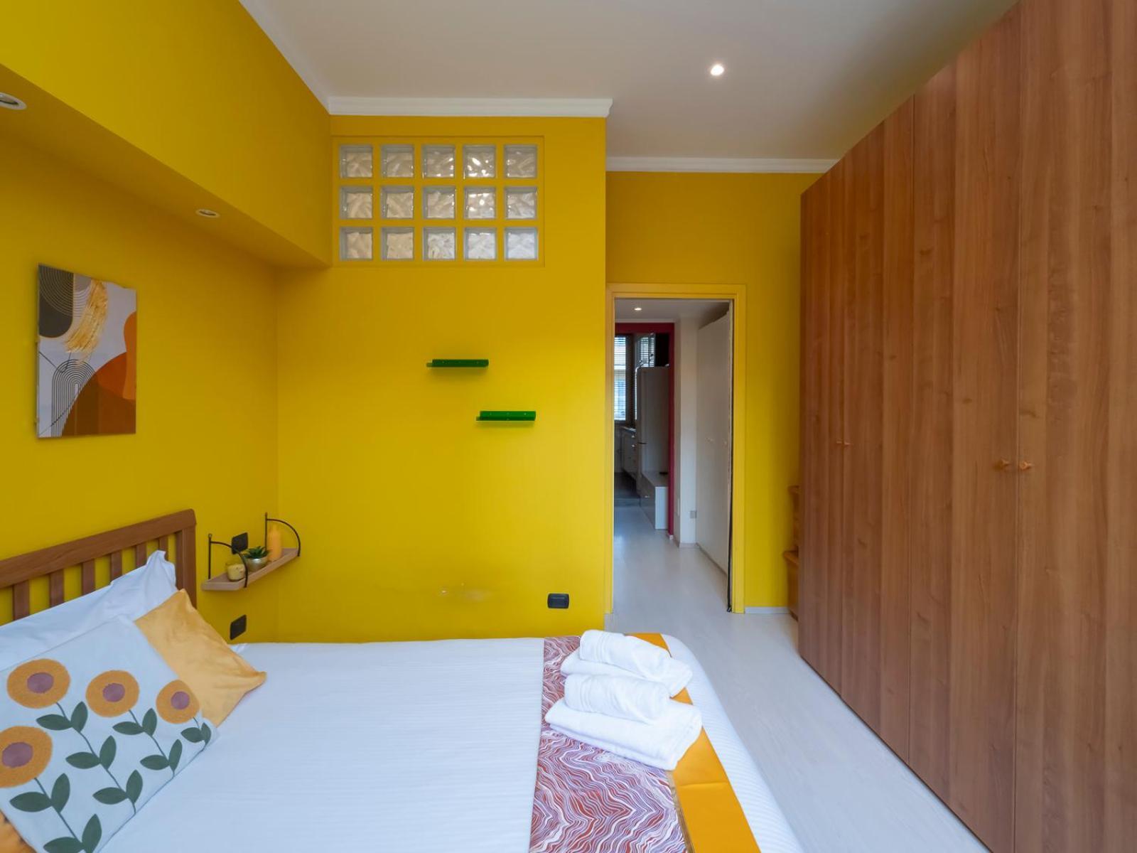 Xenia Apartments - Colorful Apartment In Fiera Area Milano Eksteriør bilde